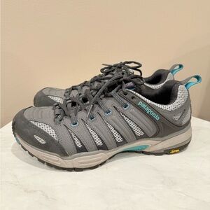 🔥Patagonia Vibram Women’s Gray and Teal Hiking Shoes Sz 9 EUC🔥